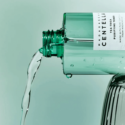 SKIN1004 Противовоспалительный тонер с чайным деревом и центеллой Madagascar Centella Tea-Trica  Purifying Toner 210 мл