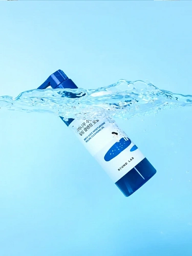 Round Lab Гидрофильное масло с берёзовым соком Birch Juice Moisturizing Peeling Cleansing Oil, 200 мл