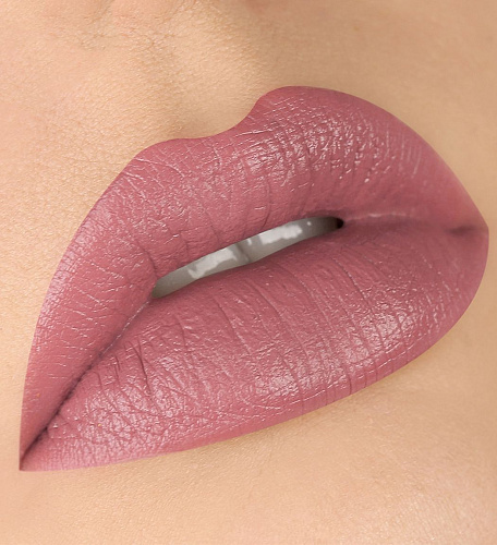 LUXVISAGE Губная помада сатиновая GLAM LOOK cream velvet, 4 г (303 Клубничное суфле)