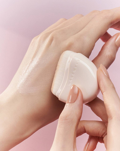 WAKEMAKE Компактная тональная основа Water Glow Coating Balm, 12,5 гр (03 Natural Beige)