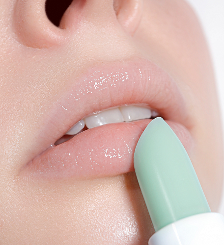 LUXVISAGE Бальзам для губ mint & care с охлаждающим эффектом, 3,9 г